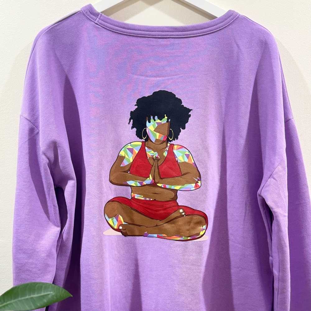 Mystic Heir light weight sweat top.